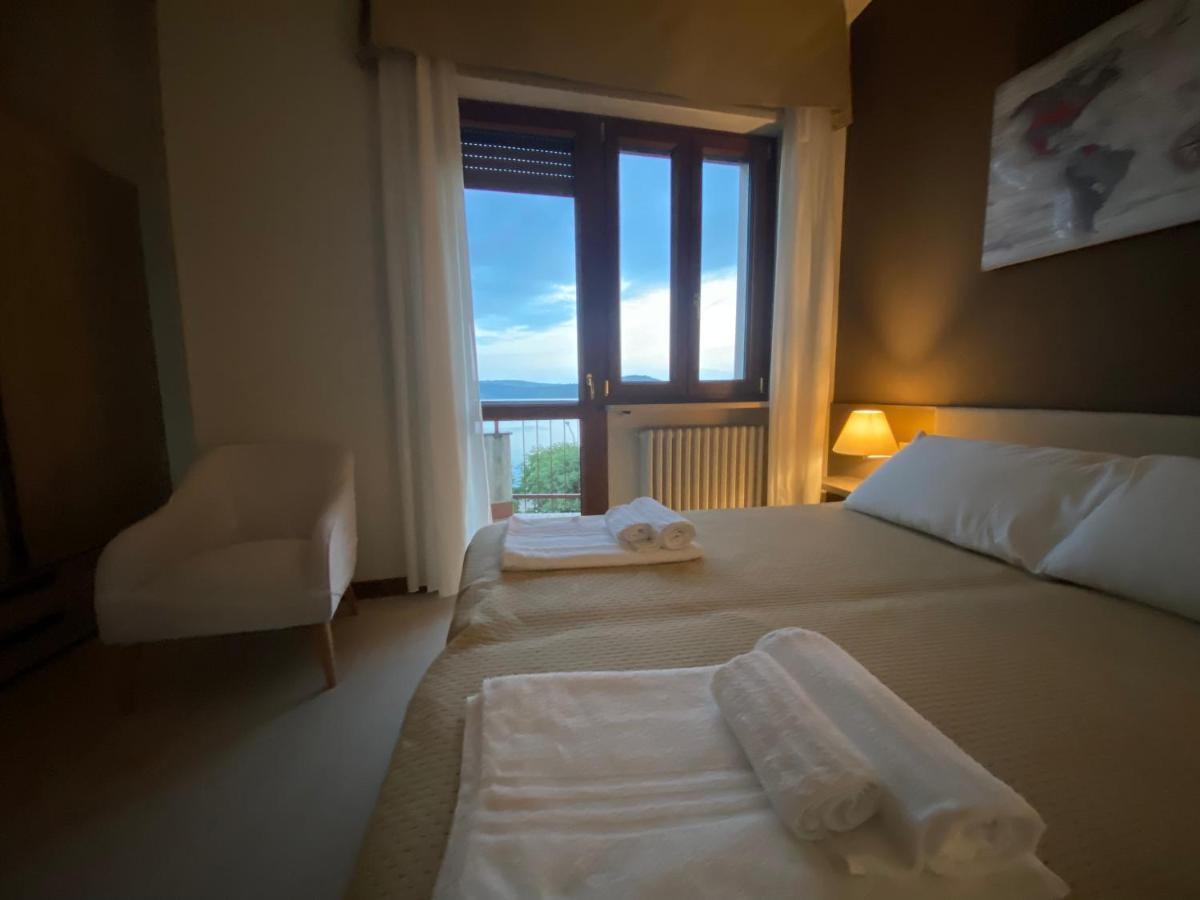 Hotel Lido Bollengo ภายนอก รูปภาพ