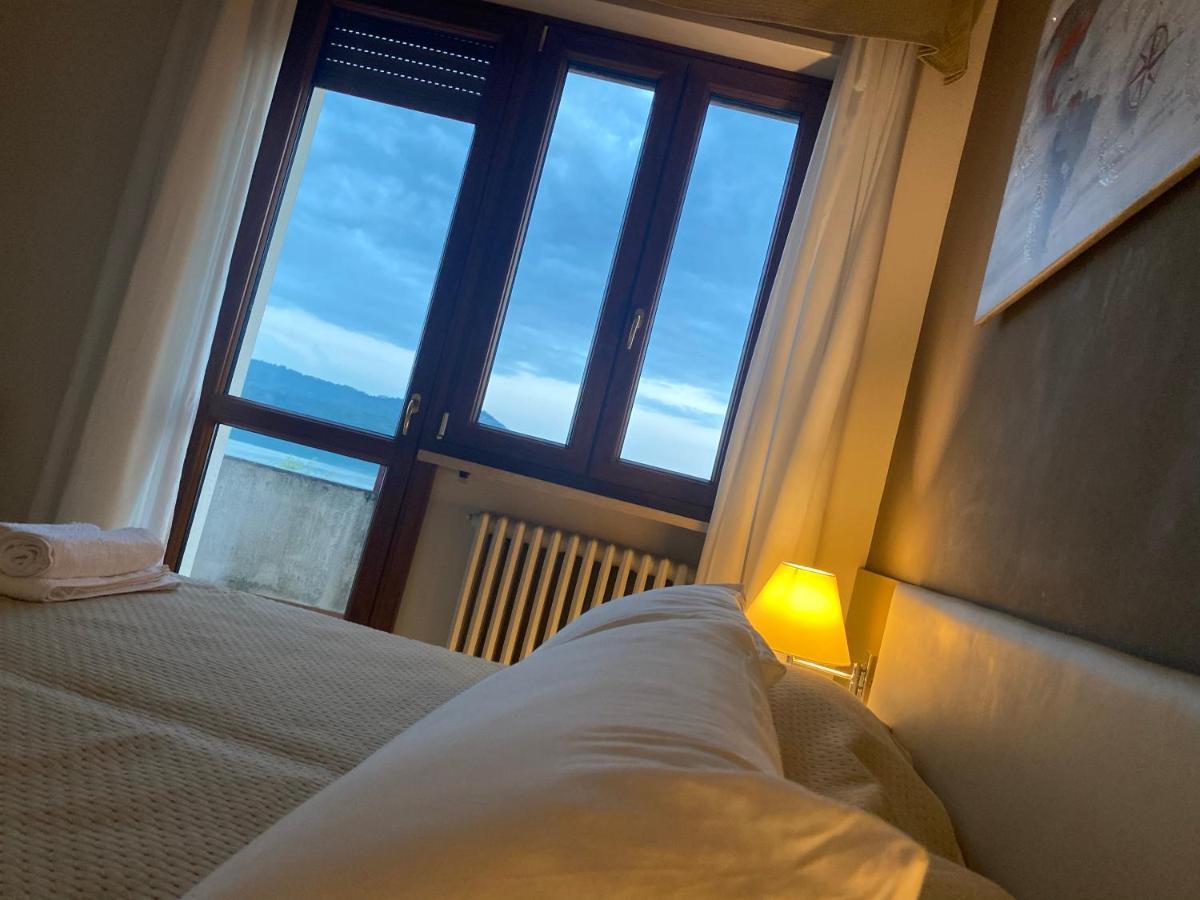Hotel Lido Bollengo ภายนอก รูปภาพ