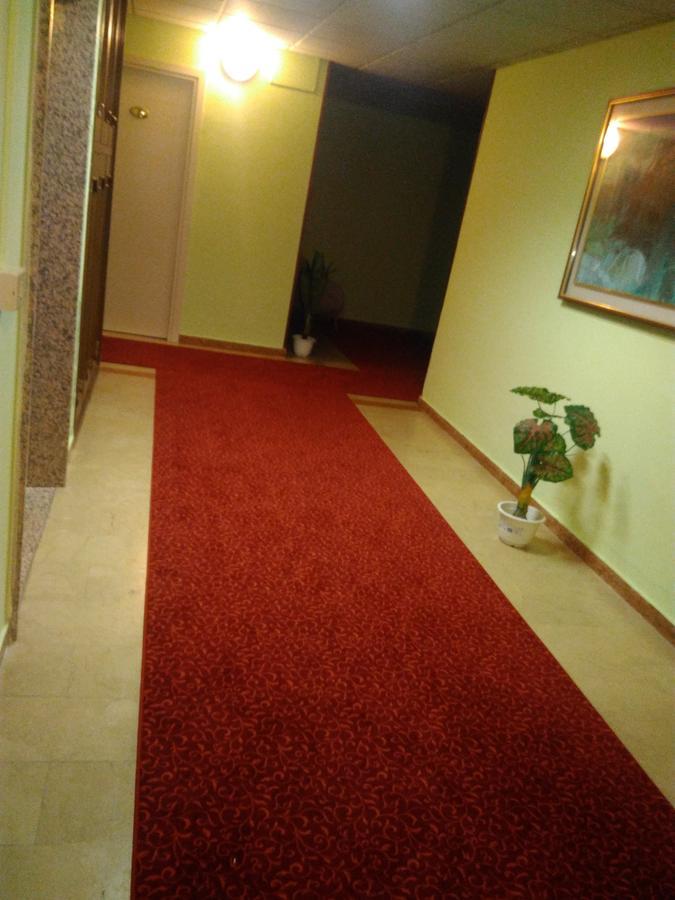 Hotel Lido Bollengo ภายนอก รูปภาพ